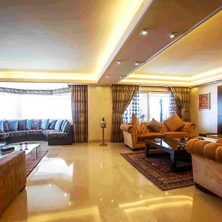 Lahoya Suites Beirut Esterno foto