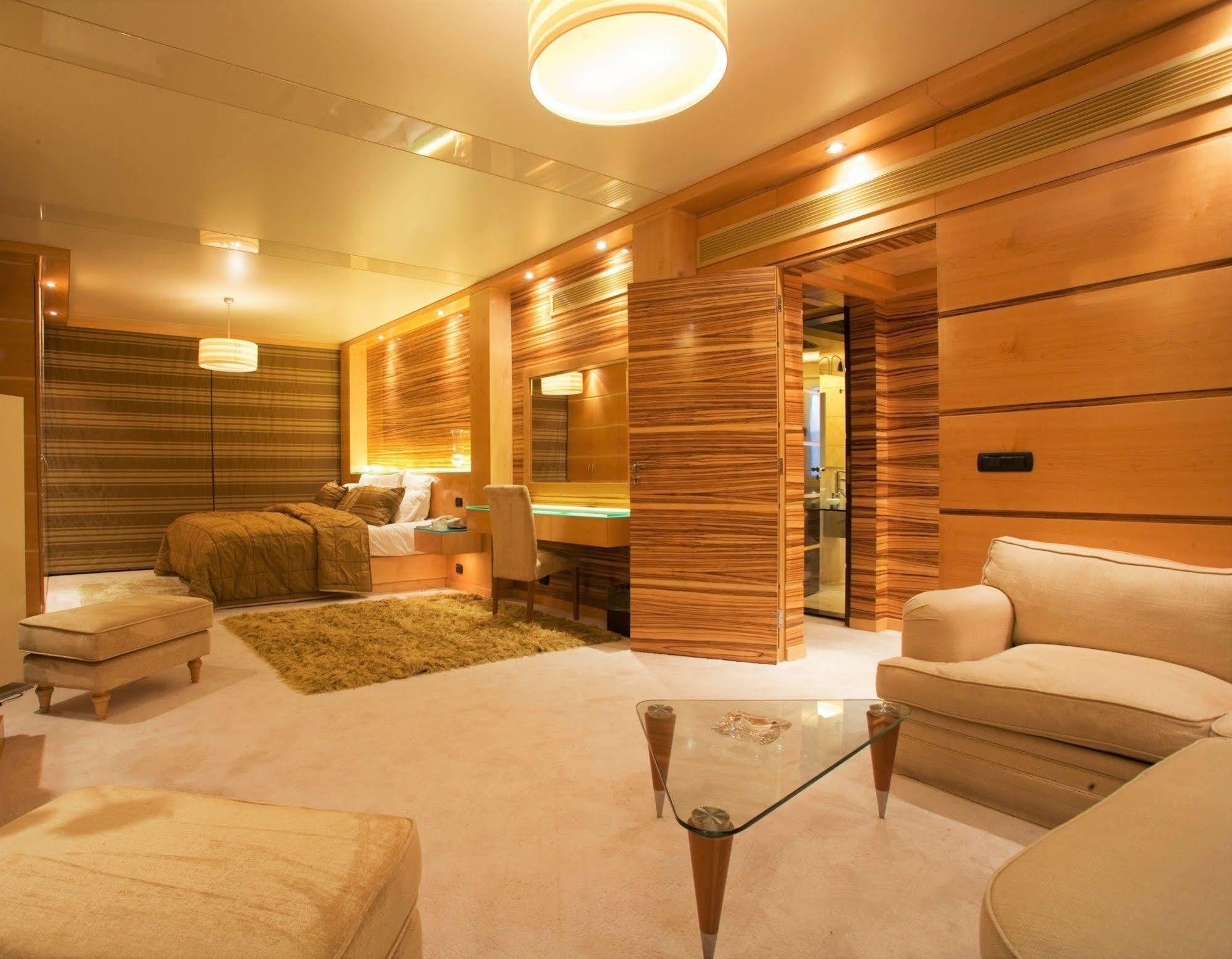 Lahoya Suites Beirut Esterno foto