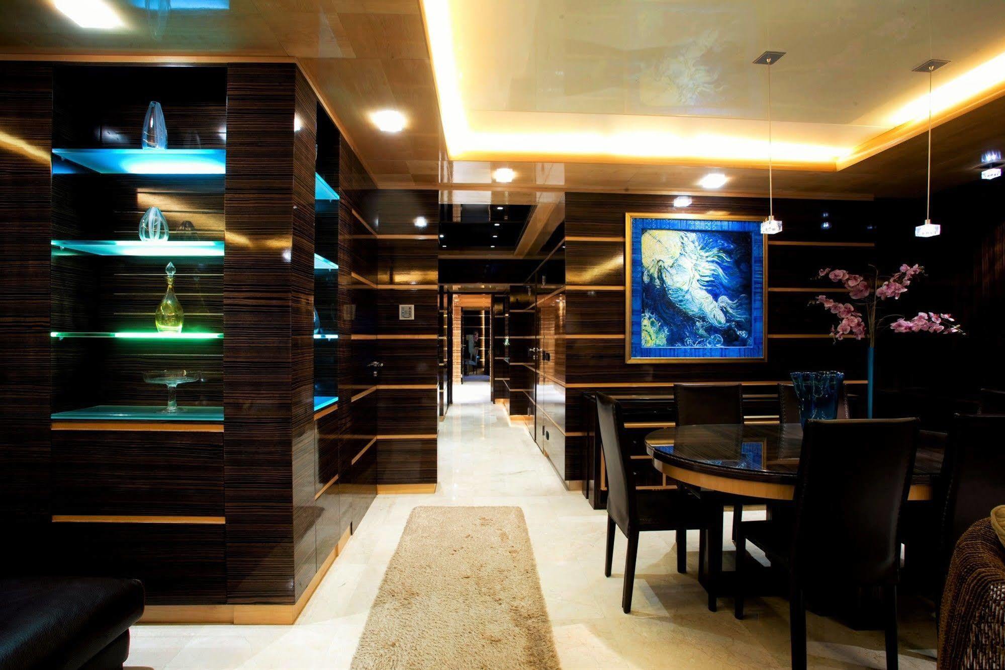 Lahoya Suites Beirut Esterno foto