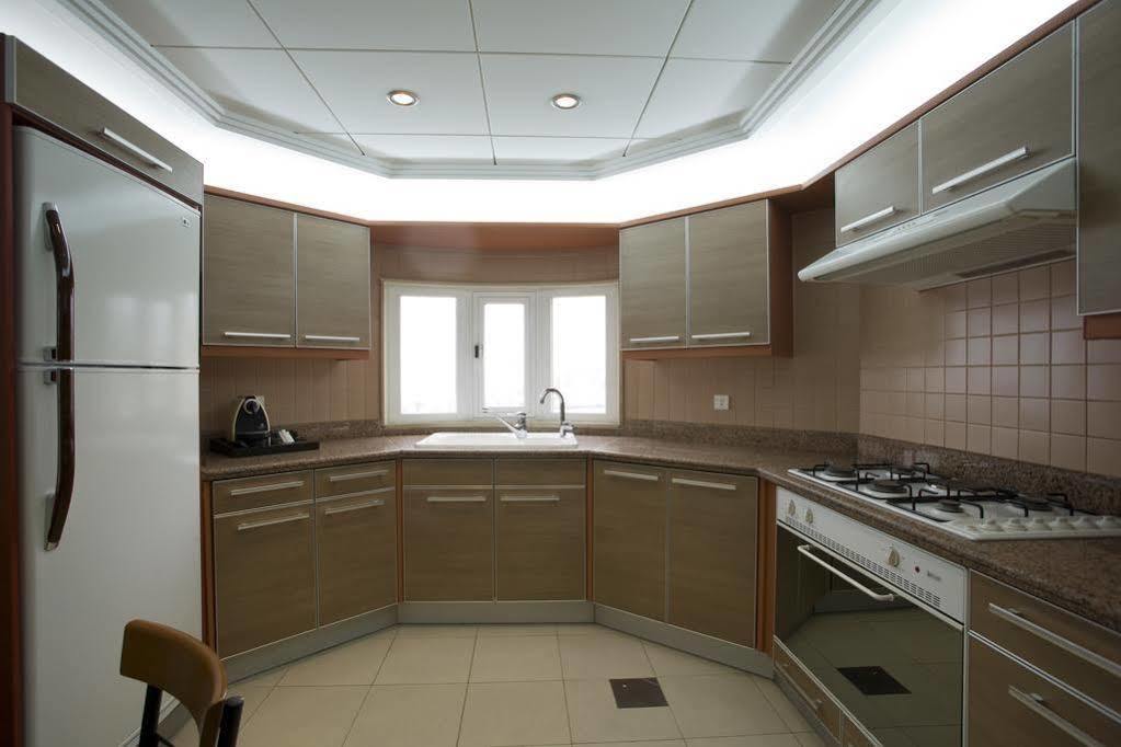 Lahoya Suites Beirut Esterno foto